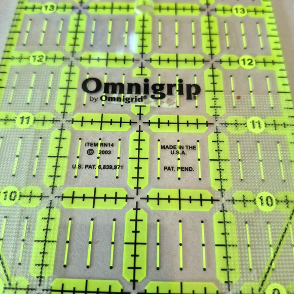 Omnigrip by Omnigrid Non-Slip Ruler 4" x 14" Quilting Sewing Crafting RN14 - Picture 4 of 8